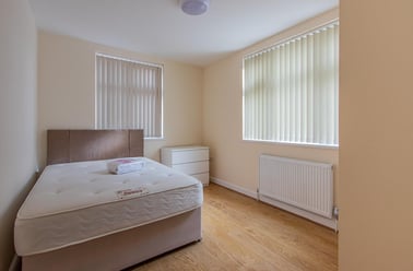 Newport Road, Roath, Cardiff - Image 3